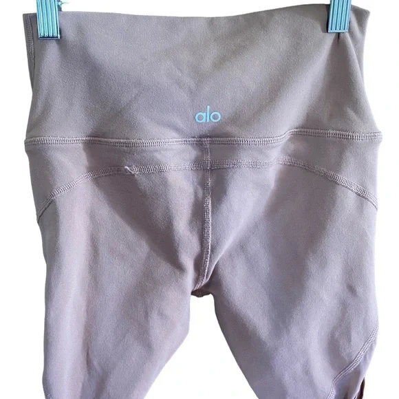 Alo Pink Stirrup Criss Cross Straps Athletic Pants Sz S - Picture 4 of 7